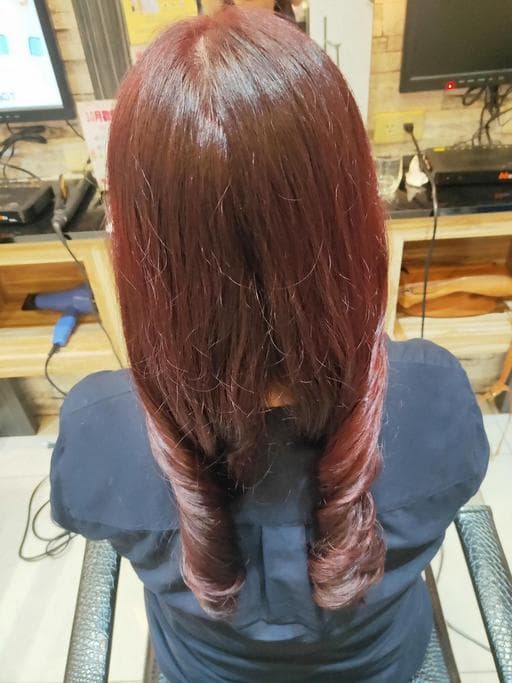 長瀏海、女生長髮、莓果色