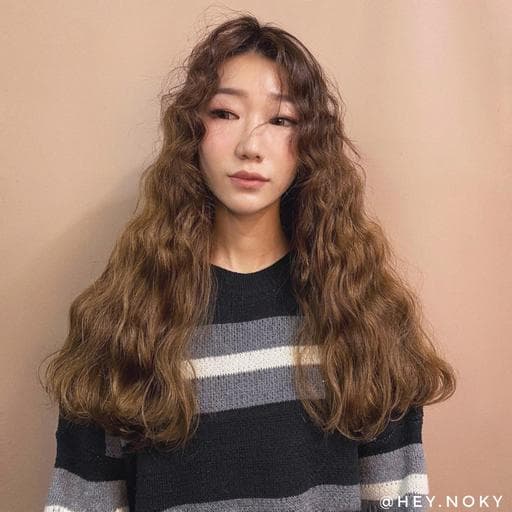 長瀏海、女生長髮、復古Q毛卷