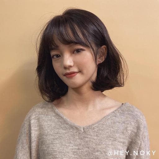 女生中長髮、鬆軟雲朵燙、桃園剪髮