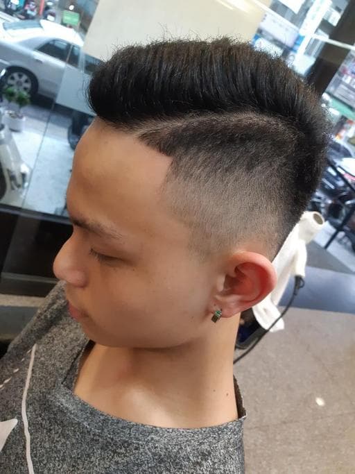 男生短髮、男生Undercut、男士飛機頭