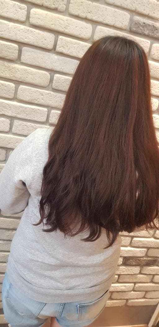 女生中長髮、棕色系、短瀏海