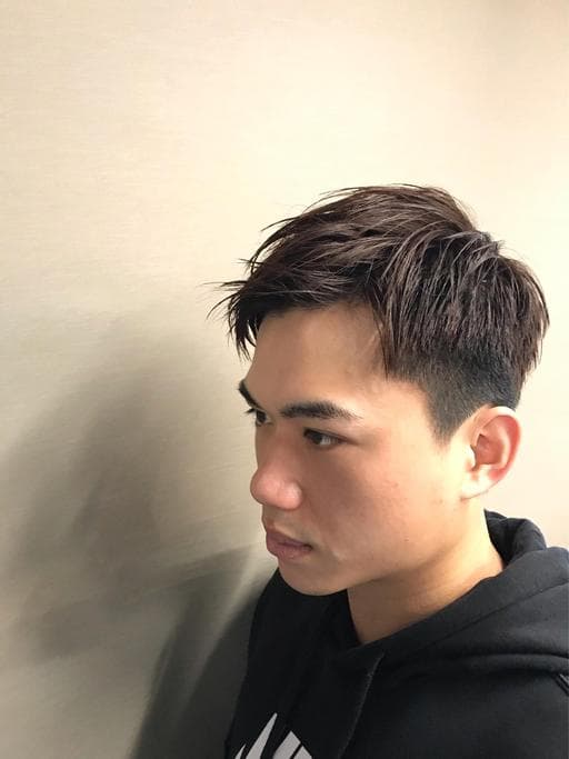 男生短髮、短瀏海、長臉