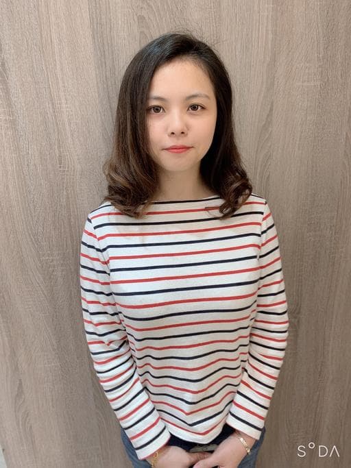 燙卷、女生中長髮、微捲