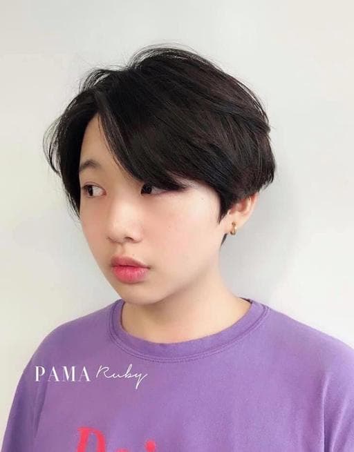 女生短髮