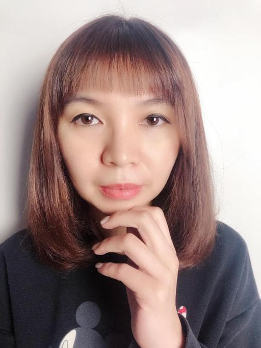 女生中長髮、女生染髮、短瀏海