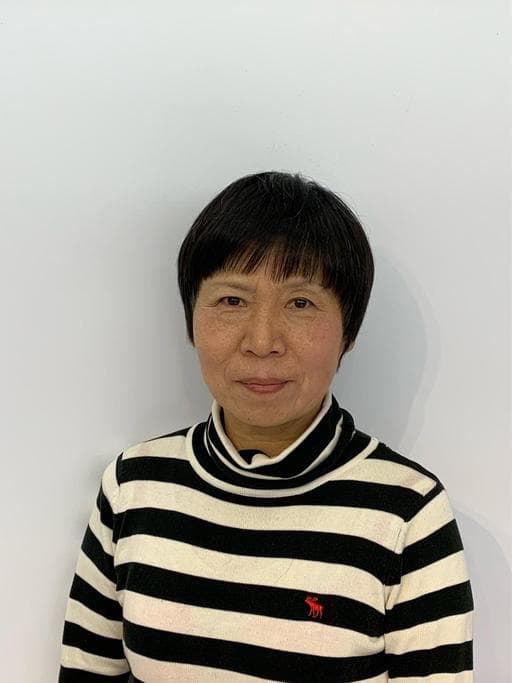 短瀏海、女生短髮、黑色