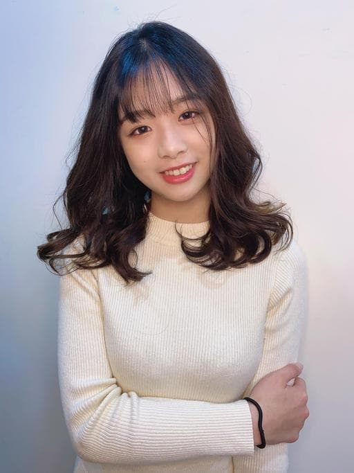 女生中長髮、女生染燙、棕色系