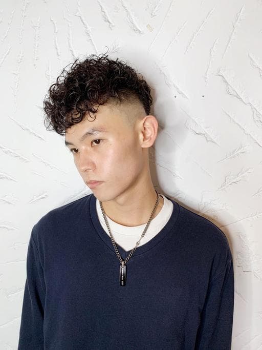 男生短髮、男生卷髮、粗硬髮