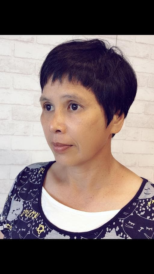 女生短髮、中性頭皮、短瀏海