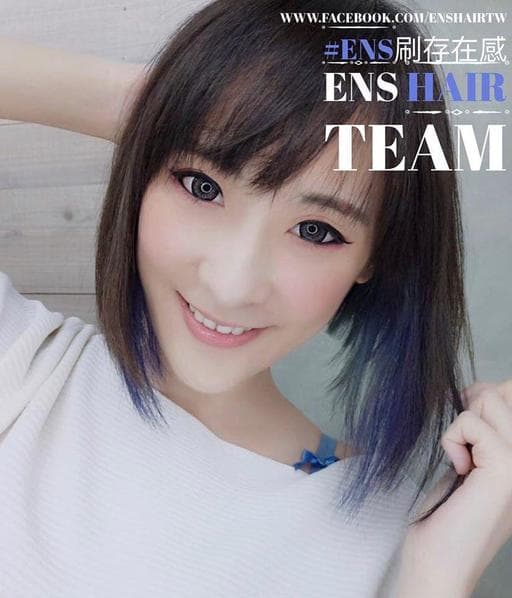 女生染髮、漂色、咖啡色系
