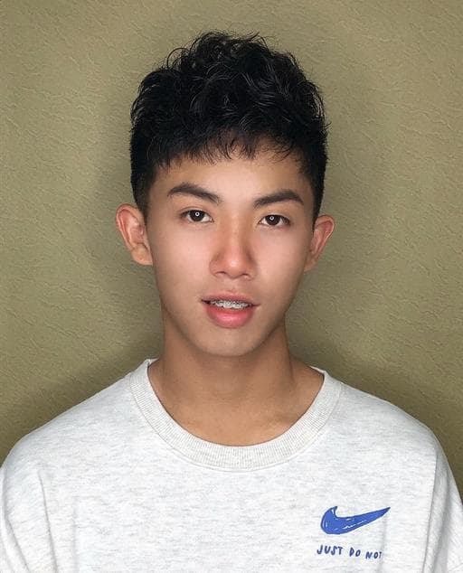 男生短髮、男生卷髮、短髮