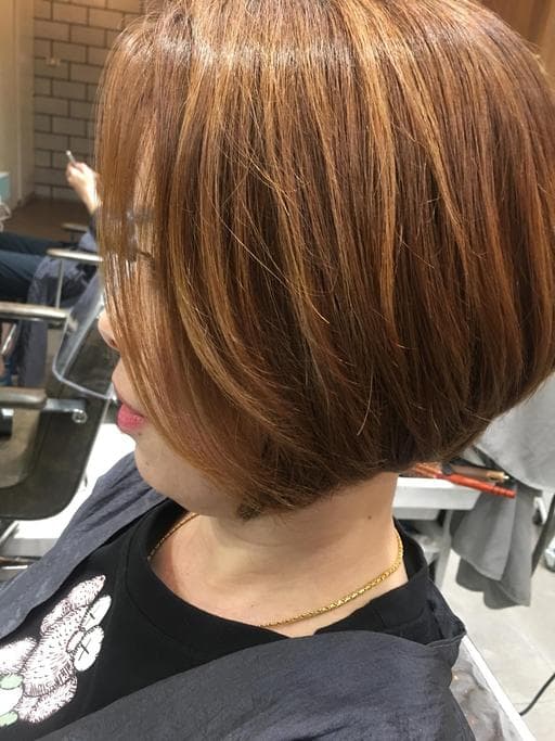 女生短髮、長瀏海、女生染髮