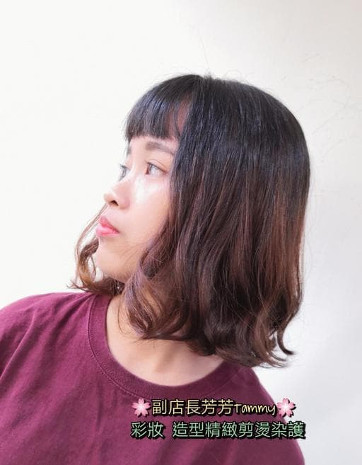 女生短髮、短瀏海、溫塑燙
