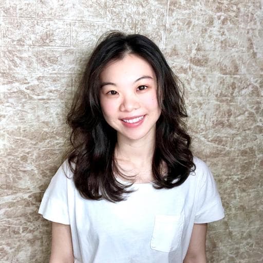 女生中長髮