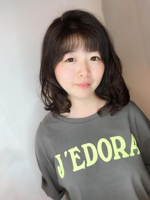 短瀏海、女生中長髮、細軟髮