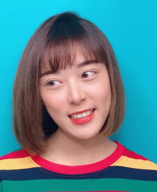 女生中長髮、鮑伯頭、燙直