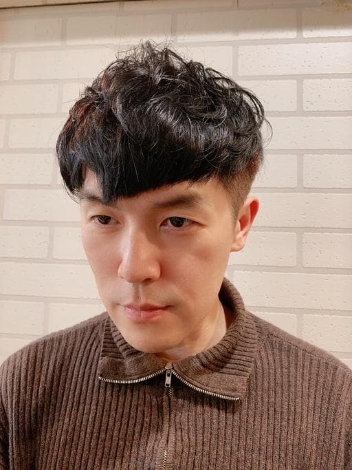 男生短髮、男生Undercut、男生卷髮