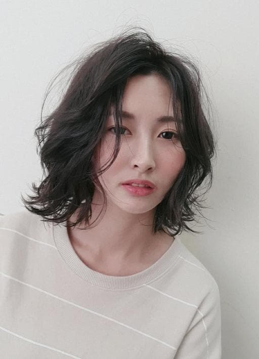 女生中長髮、女生染髮、女生燙髮