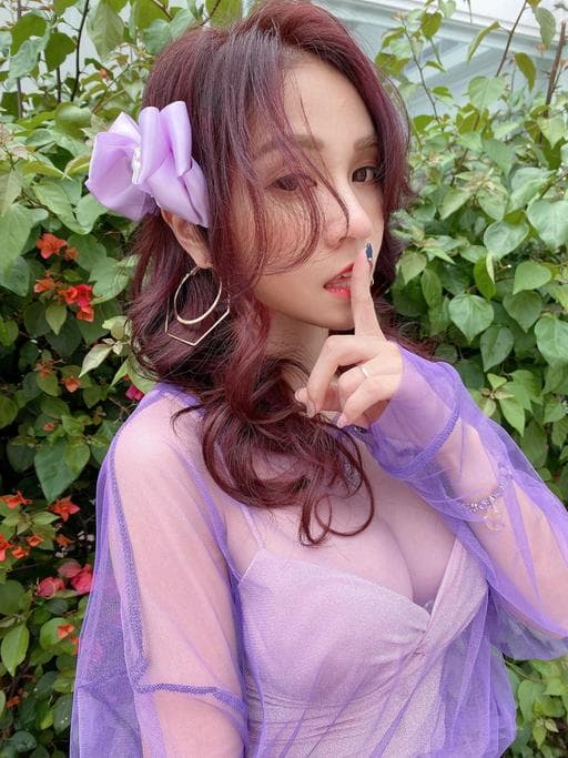 長瀏海、女生染燙、女生長髮