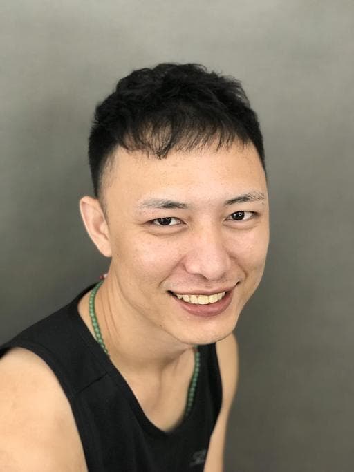 男生短髮