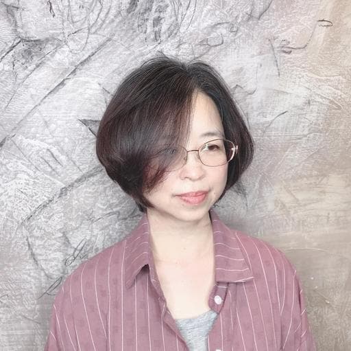女生染髮、女生短髮、長瀏海