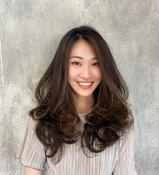長瀏海、女生染燙、漂色