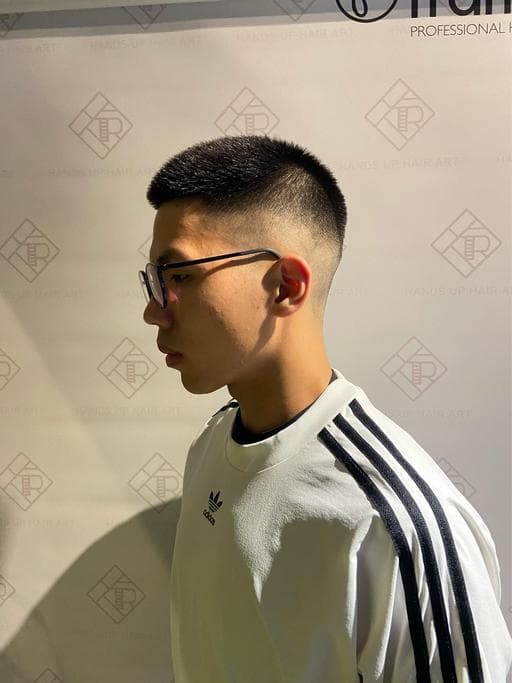 男生短髮、男生Undercut、型男必備