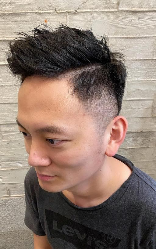 男生短髮、粗硬髮、中性頭皮