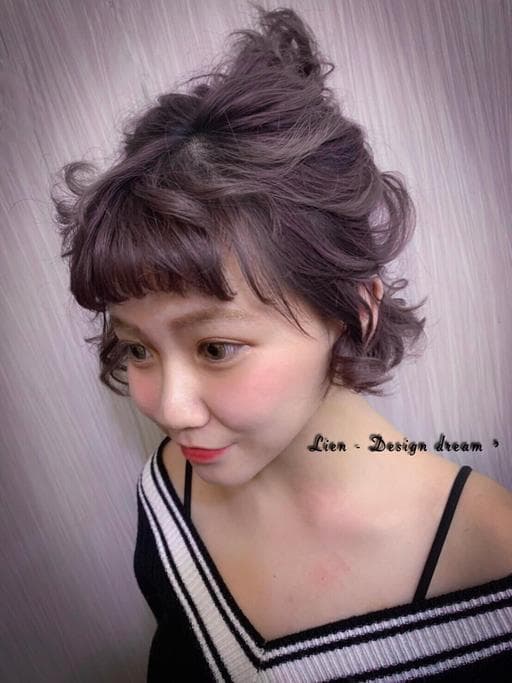 女生短髮、特殊色、設計染