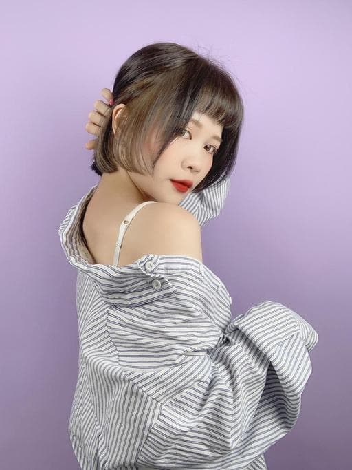 女生短髮、特殊色、棕色系