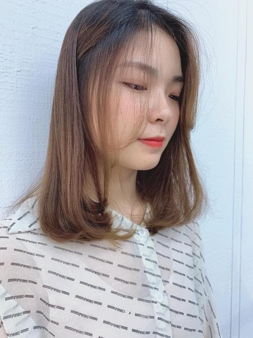 女生中長髮