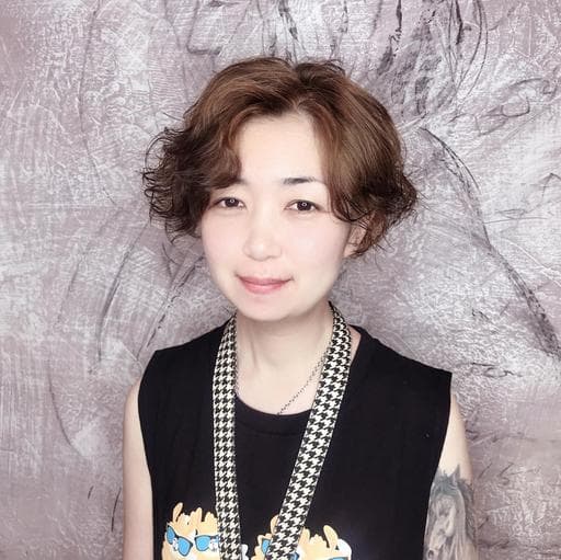 女生短髮、長瀏海、女生染髮