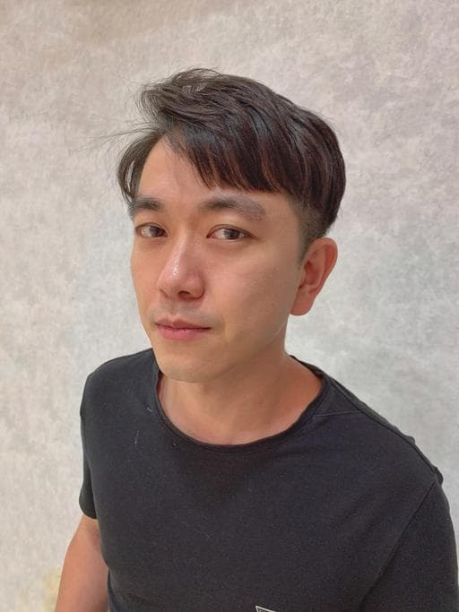 男生Undercut、男生卷髮、冷燙
