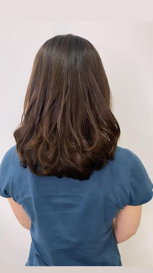 女生中長髮