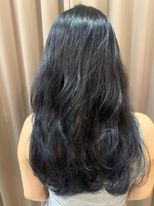 女生染燙、長瀏海、紫色系