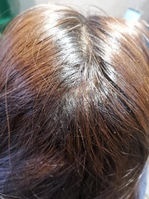 女生長髮、不用漂髮、長臉