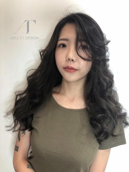 長瀏海、質感溫塑、女生染燙