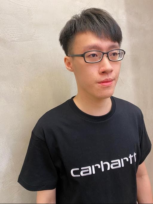 男生短髮