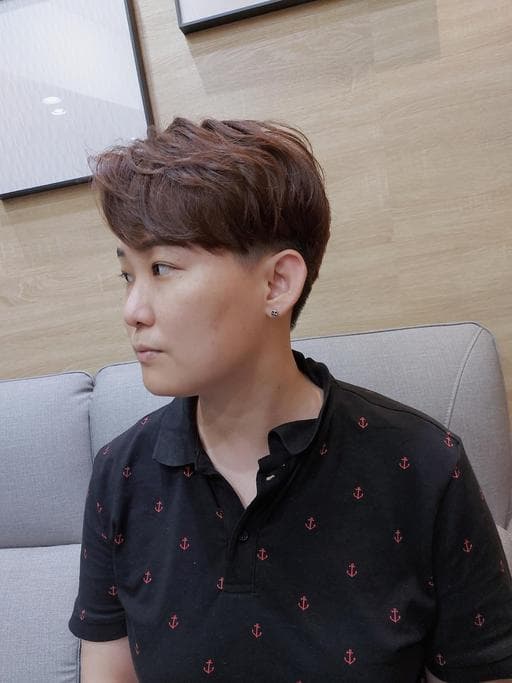 女生短髮、短瀏海、髮妝燙