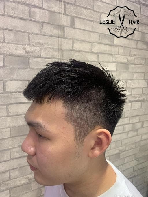 男生Undercut、男生髮型、男生紋理剪裁