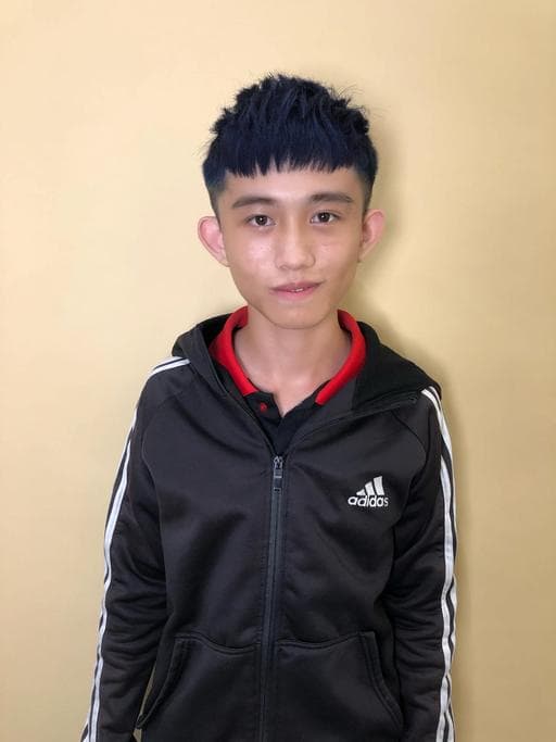 男生短髮、男生特殊色、漂色