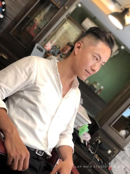 男生短髮、分線油頭、男生Undercut