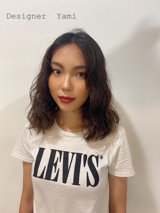 女生中長髮、長瀏海、溫塑燙
