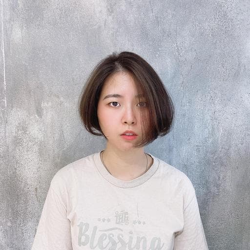 女生短髮、長瀏海、漂色