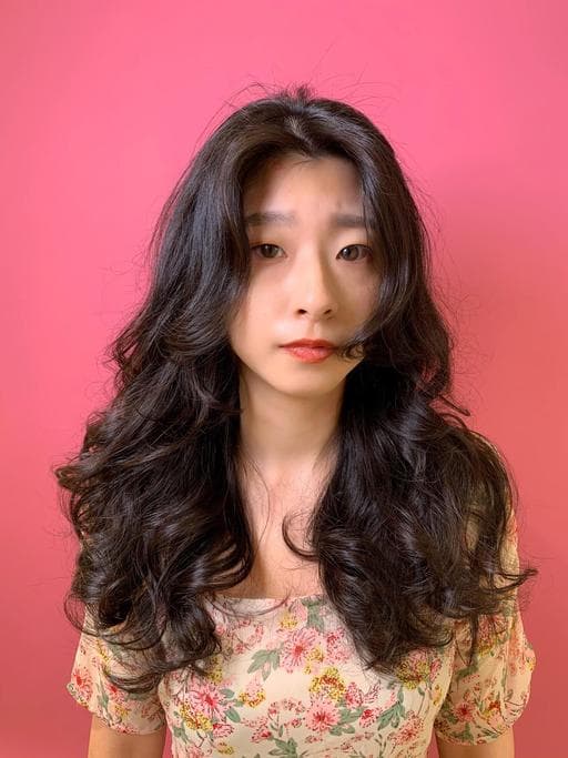 女生長髮、長瀏海、女生燙髮