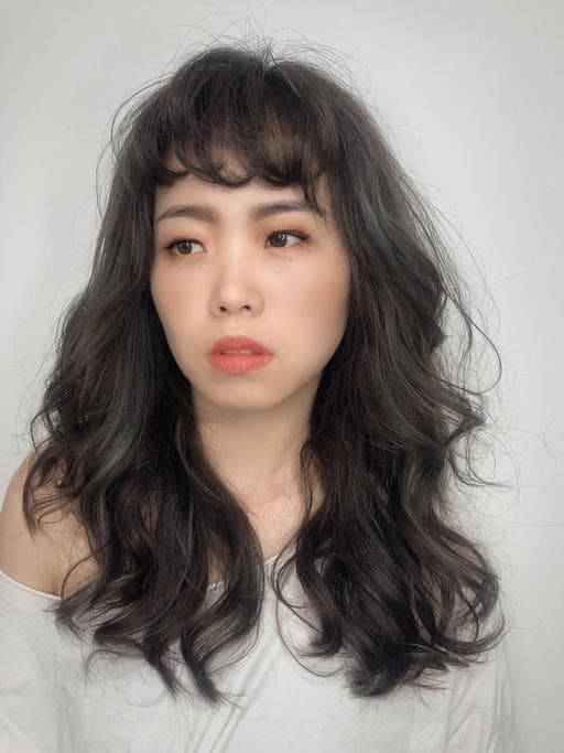 女生長髮、女生染髮、不用漂髮