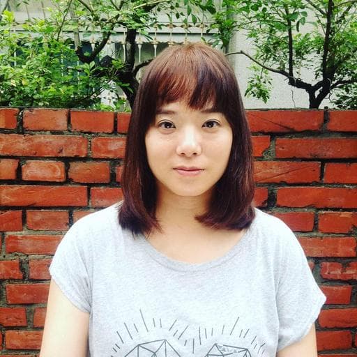 女生中長髮、女生染髮、不用漂髮