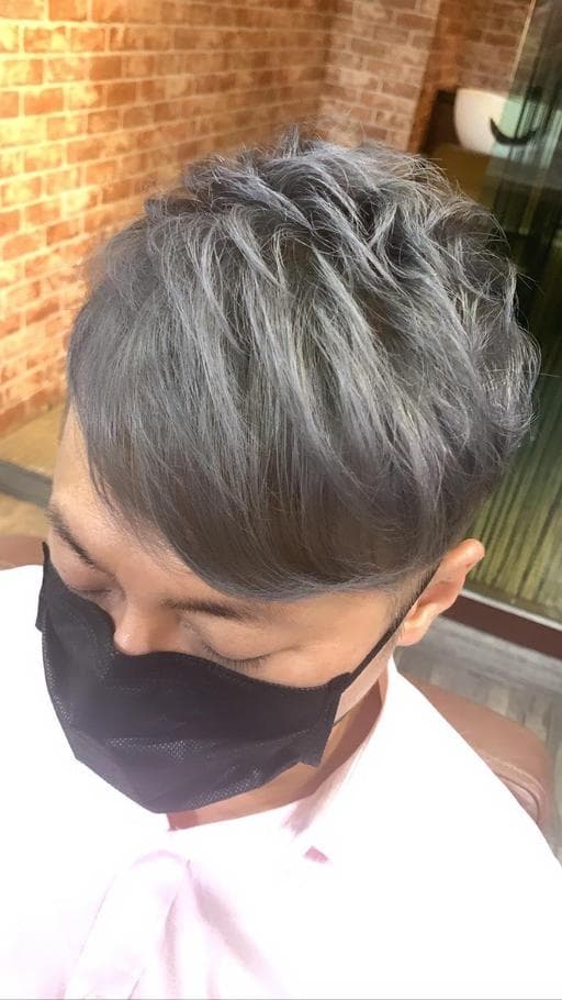 男生短髮