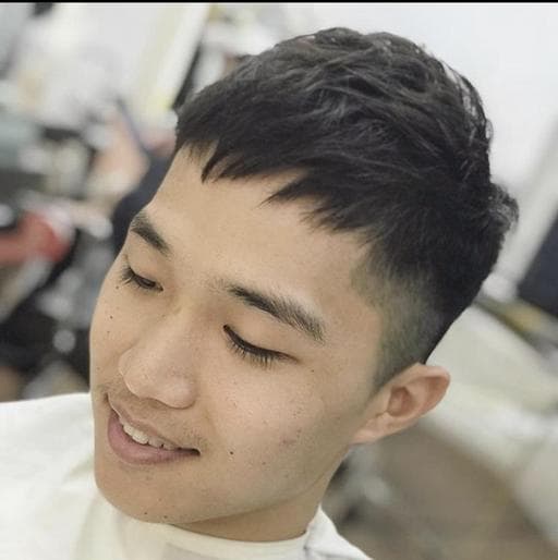 男生短髮、男生Undercut、短瀏海