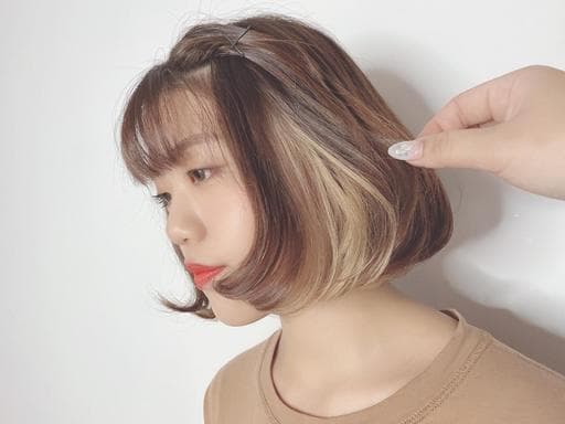 女生短髮、特殊色、漂色